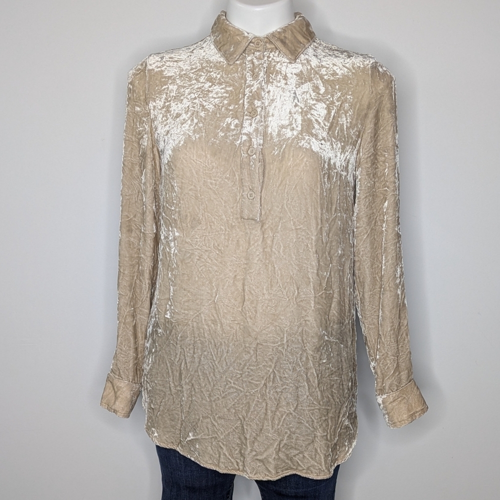 Garnet Hill Tan Shimmer Crinkle Velvet 1/3 Button Long Sleeve Top XS
